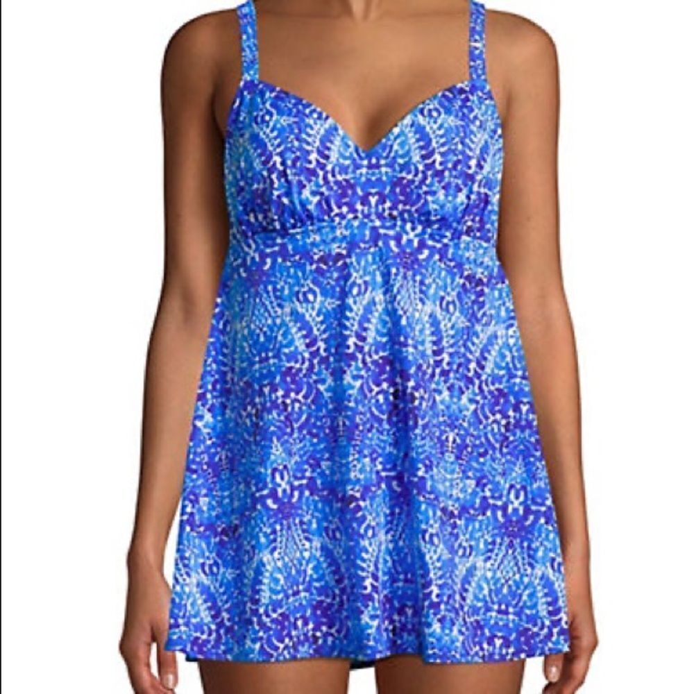 Penbrooke Porcelain V-Neck Swim Dress